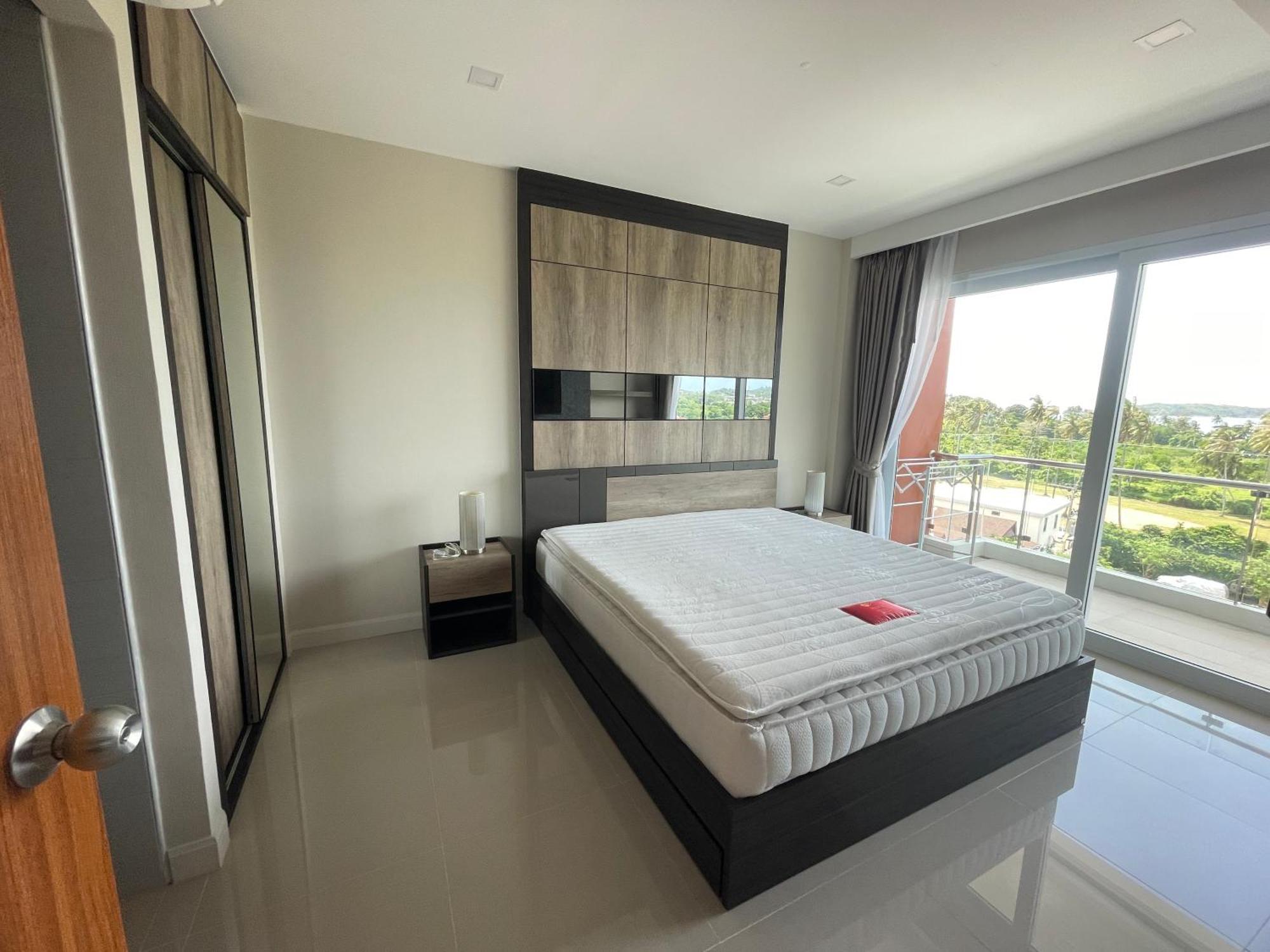 Babylon Sky Garden - Long Term Holiday Rentals Rawai Room photo