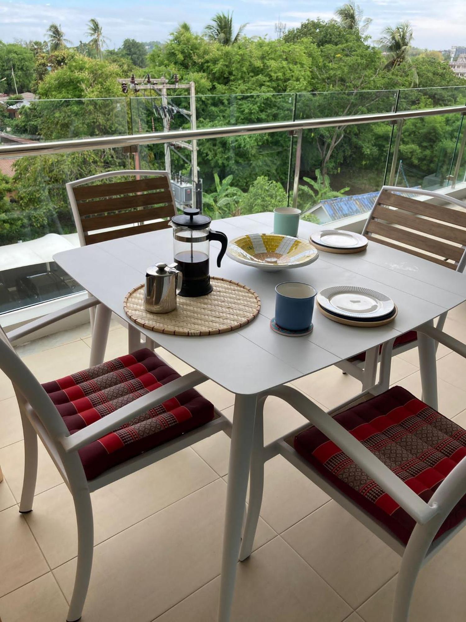 Babylon Sky Garden - Long Term Holiday Rentals Rawai Room photo